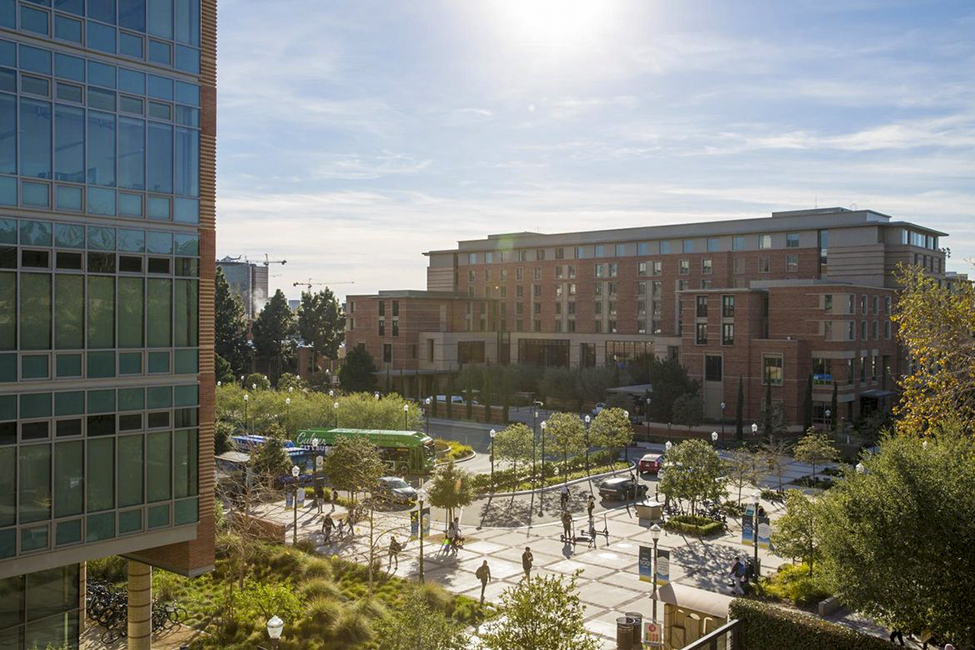 The campus recorded its lowest-ever rate of commutes by solo drivers in 2021, helping to keep UCLA’s greenhouse gas emissions at historically low levels.